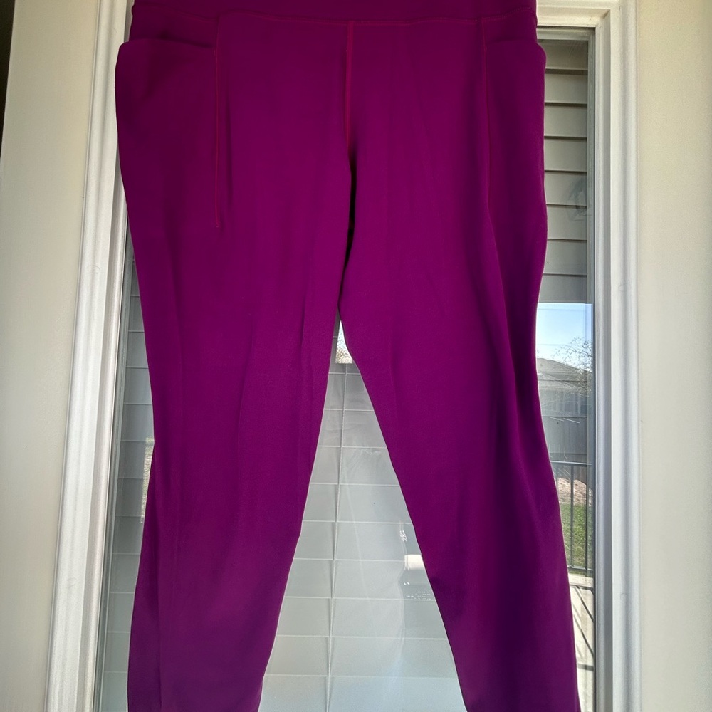 Athleta salutation leggings 7/8 length size XL